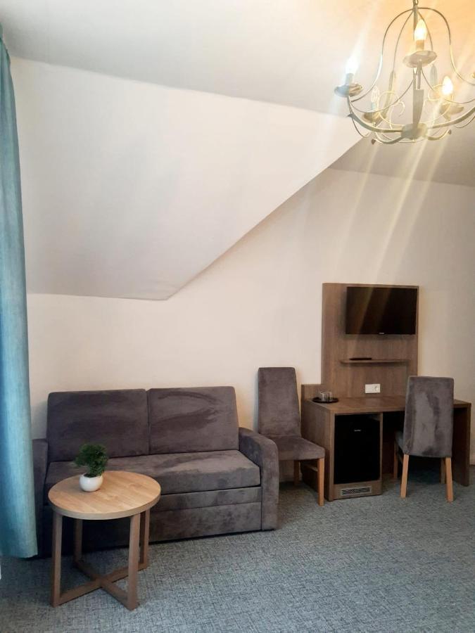 Hotel Knoepel Wismar Luaran gambar