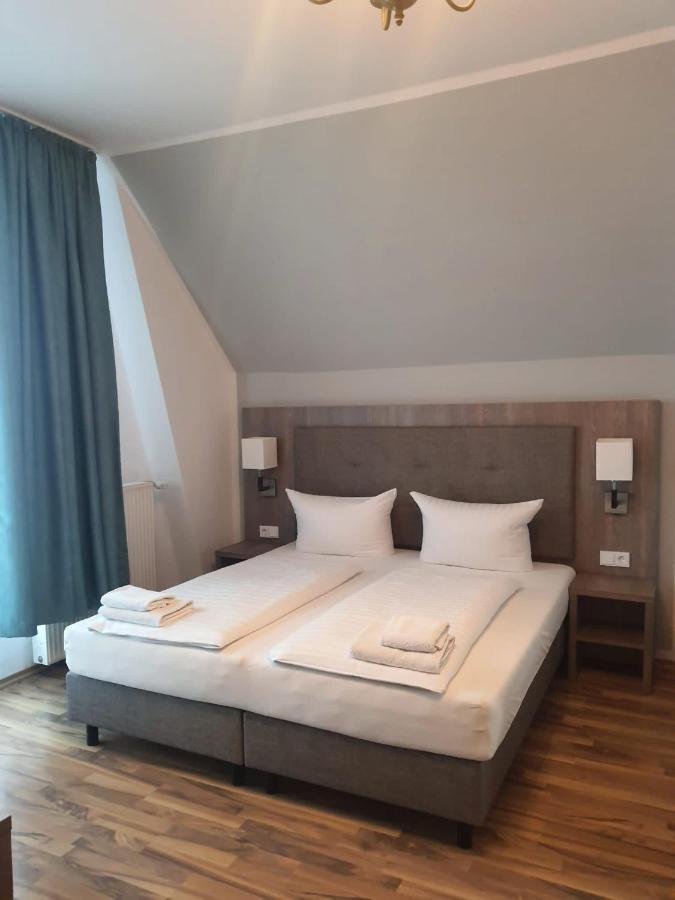 Hotel Knoepel Wismar Luaran gambar