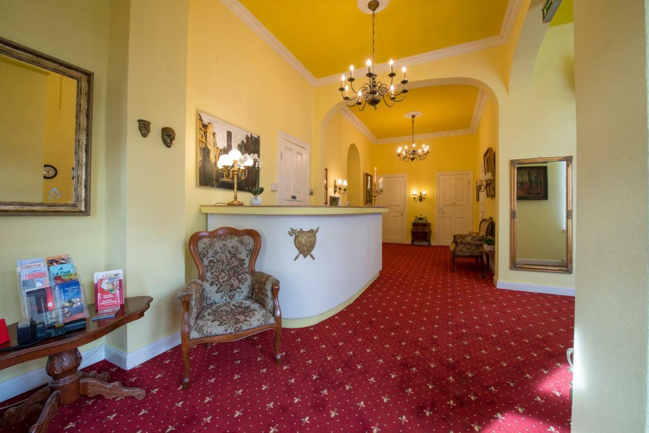 Hotel Knoepel Wismar Luaran gambar